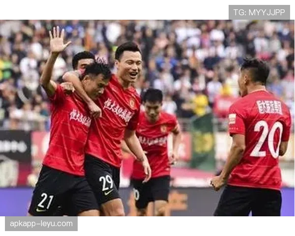 中超金靴争夺战进入白热化,群星闪耀竞逐射手王桂冠 中超金靴争夺战进入白热化,群星闪耀竞逐射手王桂冠