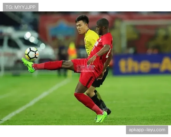 科隆中场闪耀全场,助球队强势反弹斩获关键胜利 科隆中场闪耀全场,助球队强势反弹斩获关键胜利