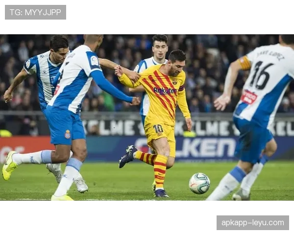 华沙德比战火重燃：宿敌今夜巅峰对决，荣耀与骄傲一触即发