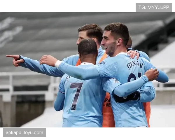 莱斯特城状态回暖,主场迎战曼城成焦点 莱斯特城状态回暖,主场迎战曼城成焦点